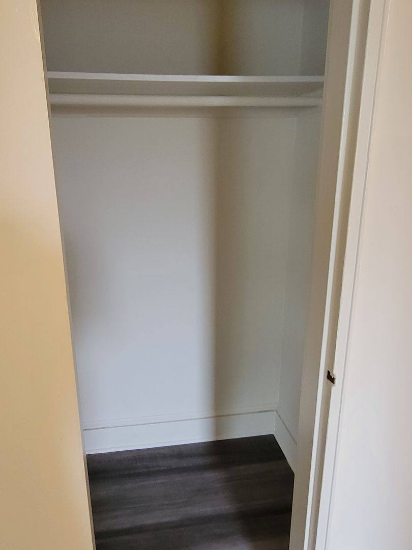 Apartment for rent at 4703 N 20th Rd, Arlington, VA 22207