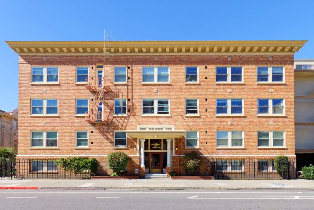 Apartment for rent at 1501 Madison St, Oakland, CA 94612