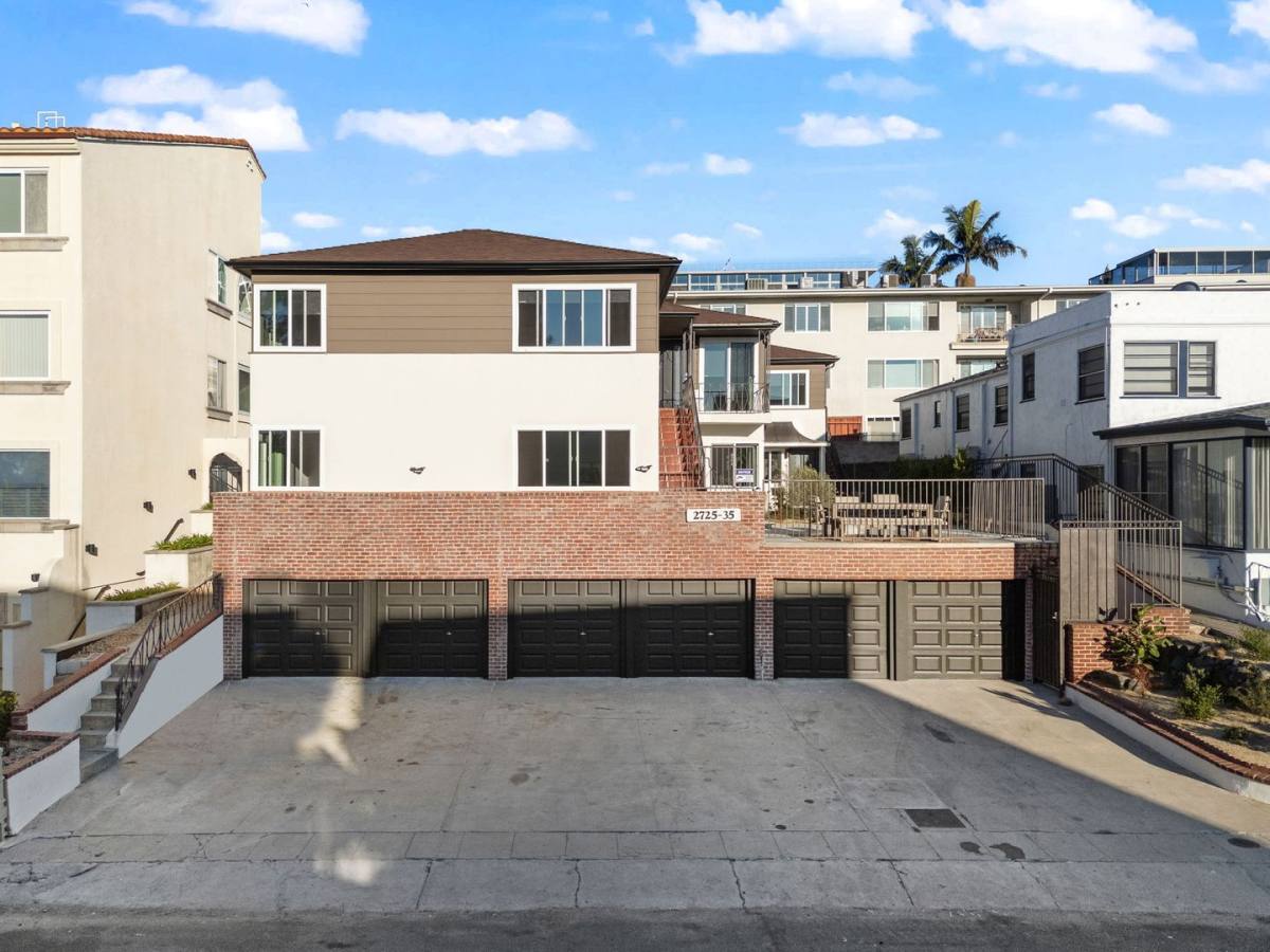 Apartment for rent at 2725-2735 First Ave, San Diego, CA 92103