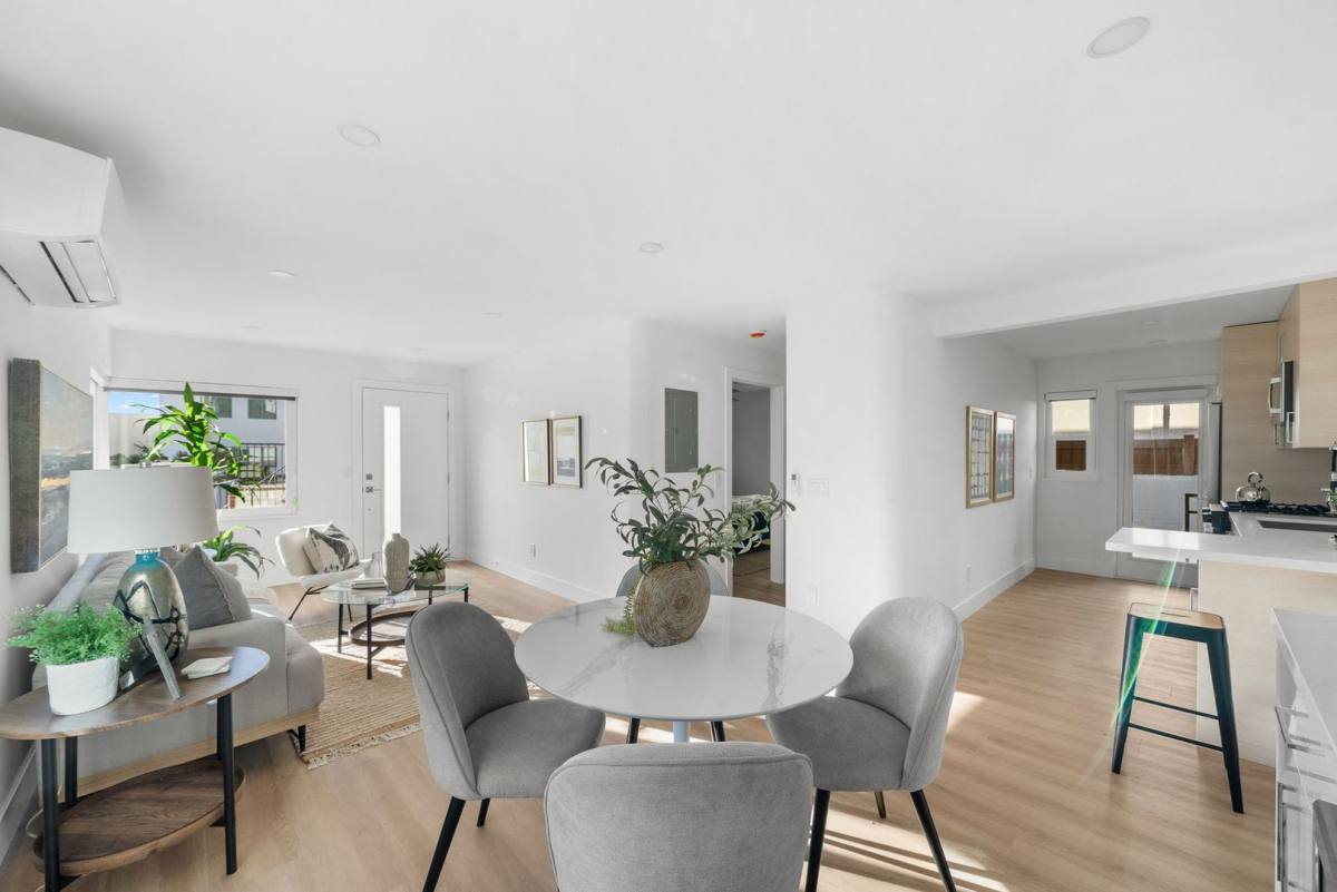 Apartment for rent at 2725-2735 First Ave, San Diego, CA 92103