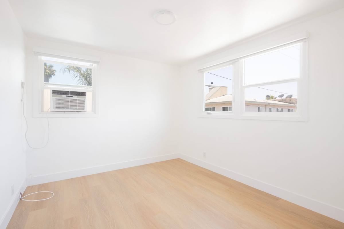 Apartment for rent at 1000 N Curson Ave, Los Angeles, CA 90046