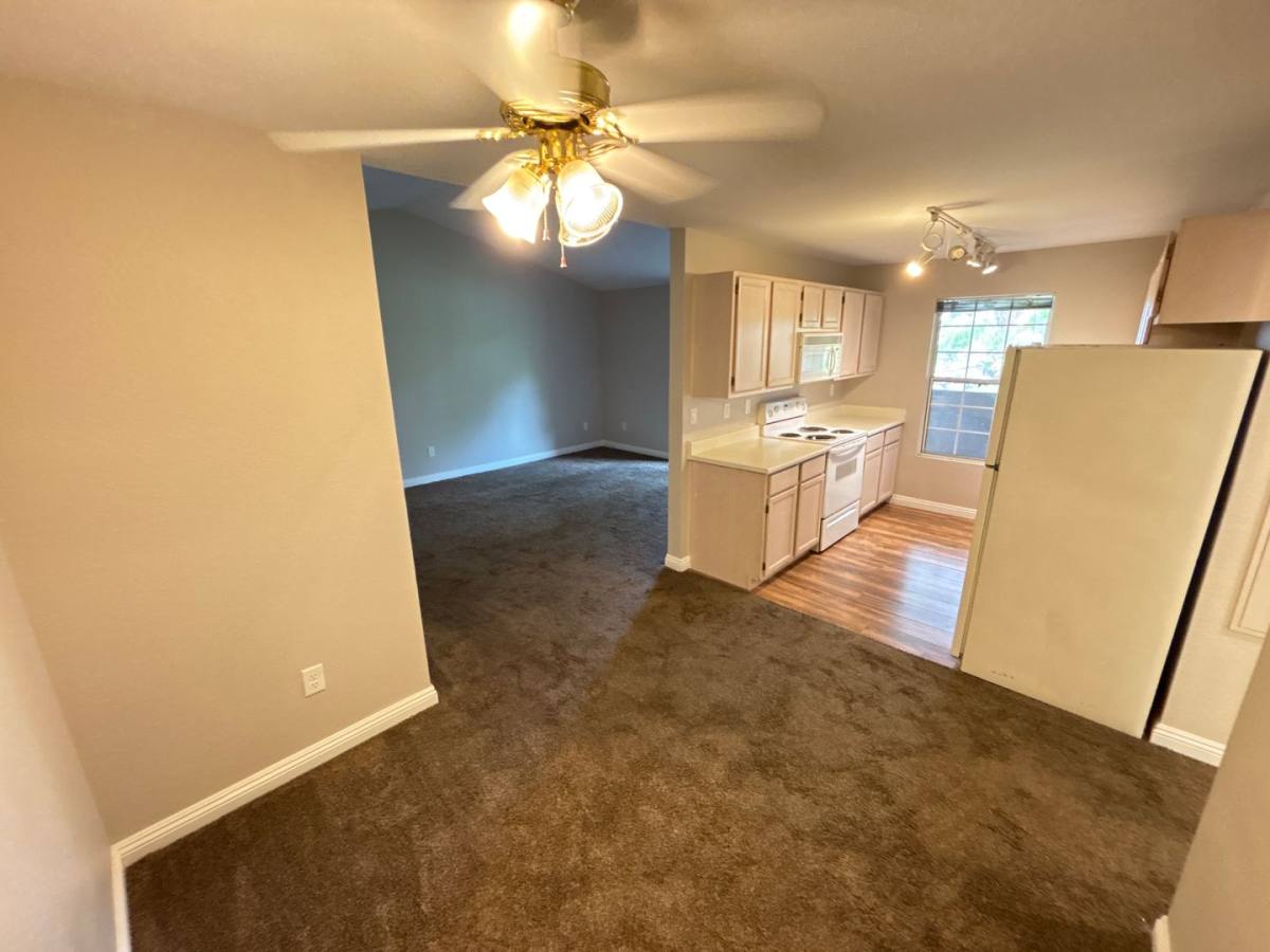 Condo for rent at 231 W Horizon Ridge Parkway #124, Henderson, NV 89012