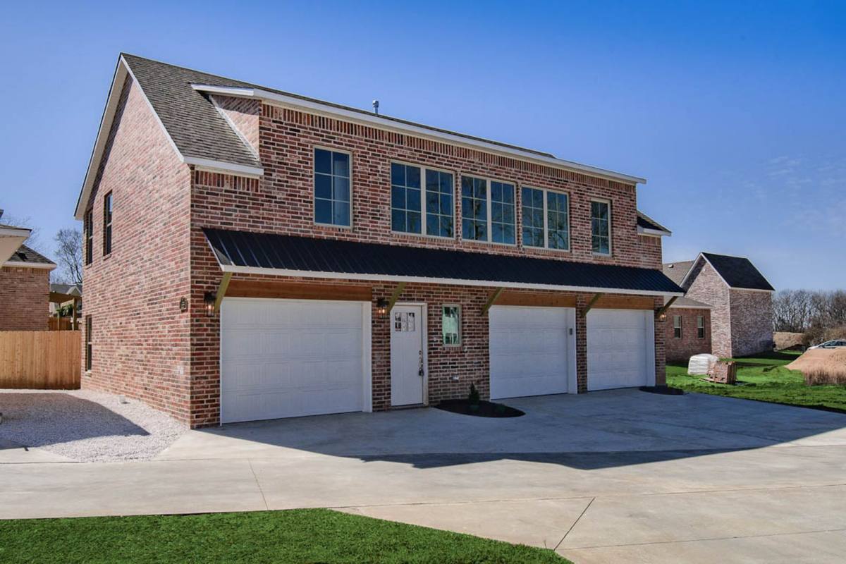Apartment for rent at 65 N Bibury Lane, Fayetteville, AR 72704