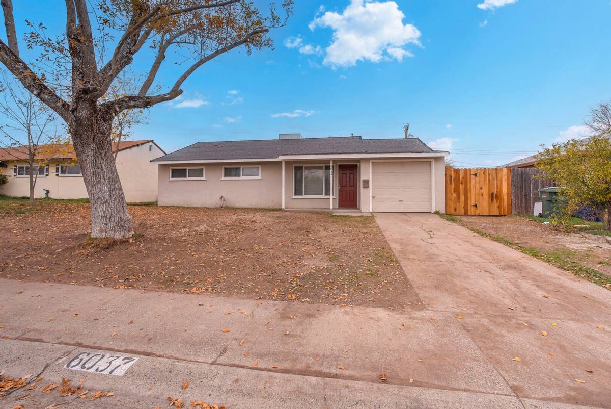 House for rent at 6037 N Haven Dr, North Highlands, CA 95660