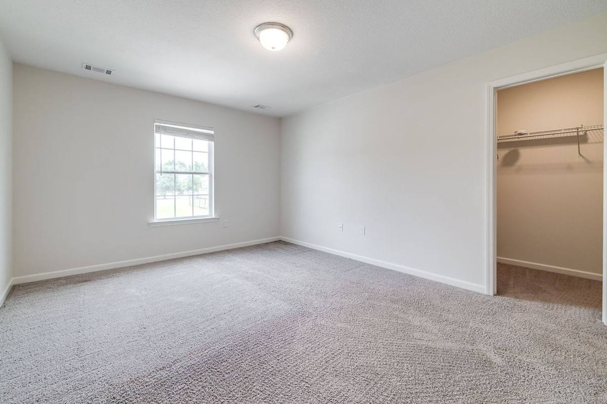 Townhouse for rent at 176 Barfield Way, Rincon, GA 31326