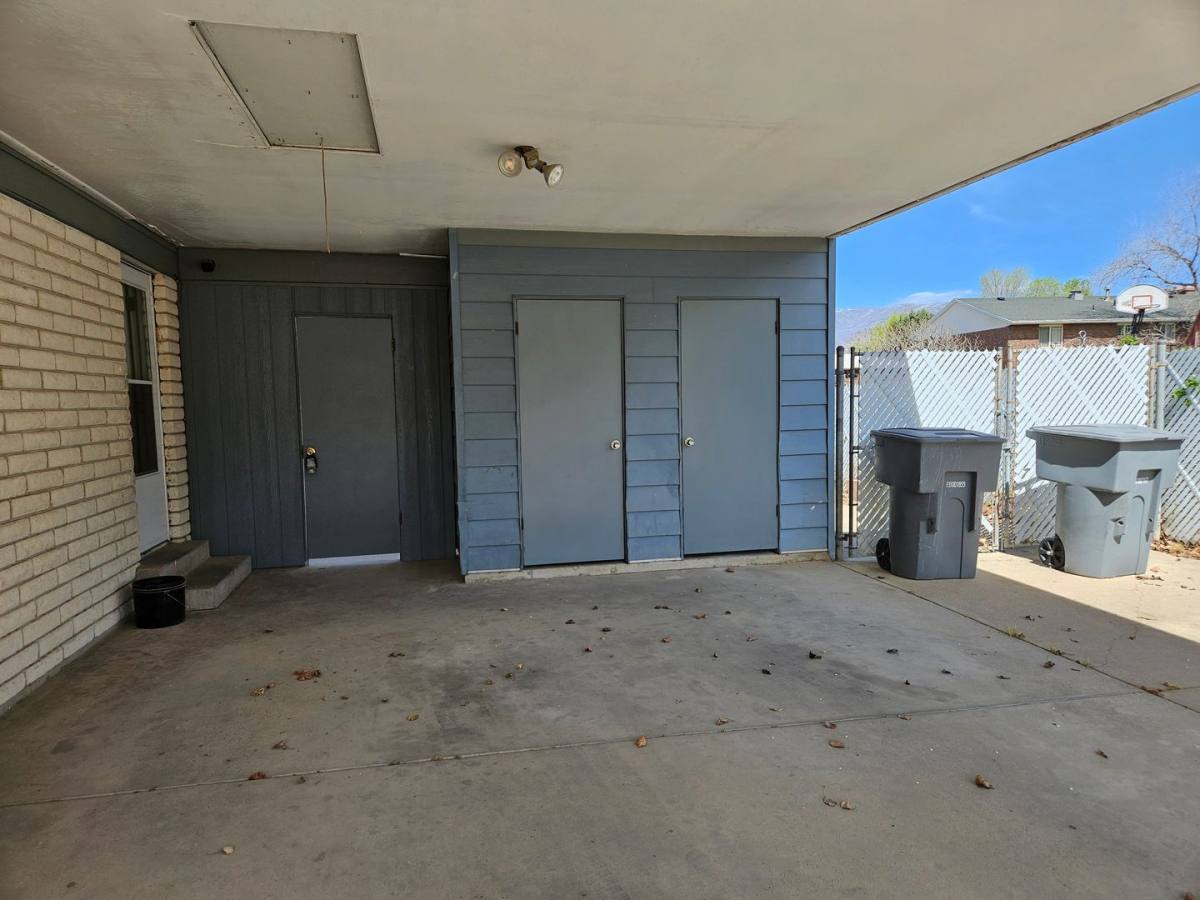 House for rent at 215 E Cobble Creek Rd, North Salt Lake, UT 84054