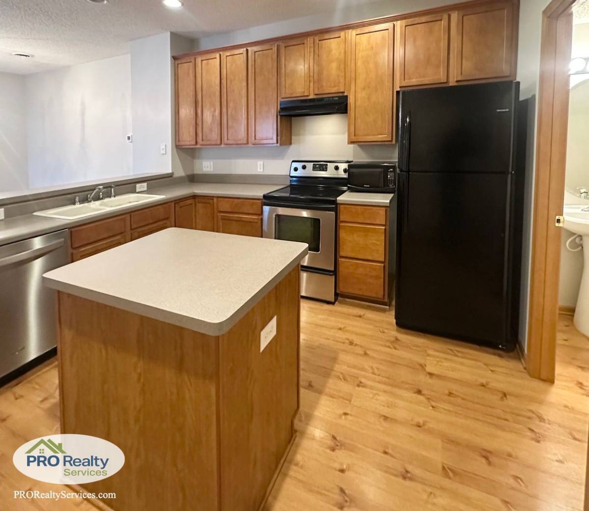 Townhouse for rent at 17127 Polk St NW, Elk River, MN 55330