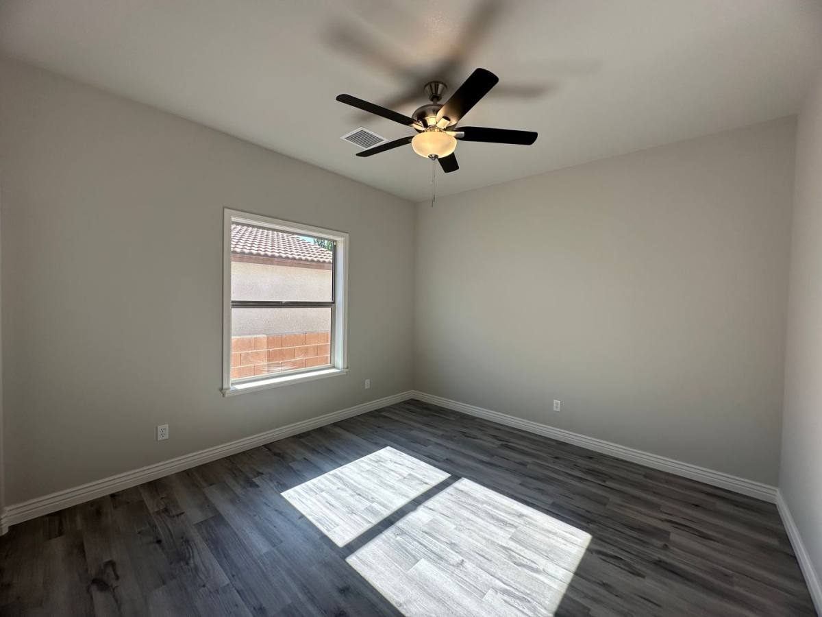 House for rent at 2743 Chambers Ave, Kingman, AZ 86401