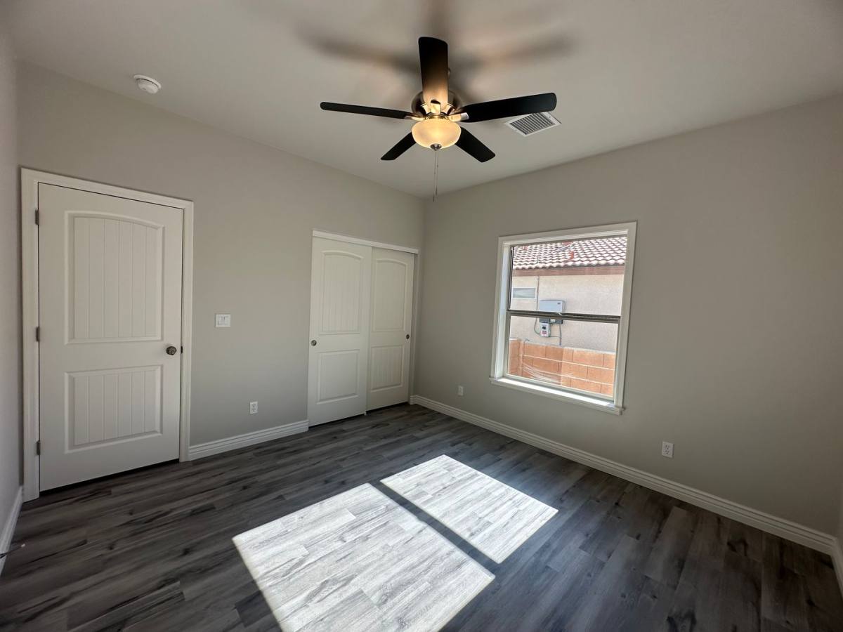 House for rent at 2743 Chambers Ave, Kingman, AZ 86401