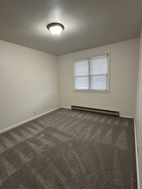Apartment for rent at 4717 44th Ave SW #8, Seattle, WA 98116