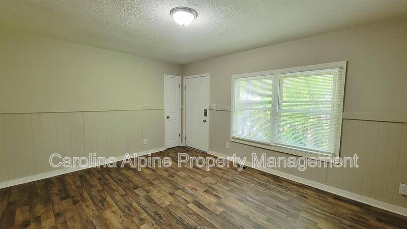 Apartment for rent at 1306 Ragan Ave, High Point, NC 27260