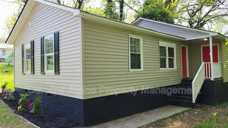 Apartment for rent at 1306 Ragan Ave, High Point, NC 27260