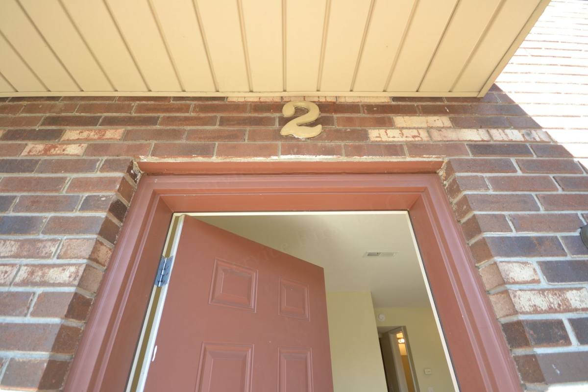 Apartment for rent at 1909 Westmoor Dr, Poplar Bluff, MO 63901