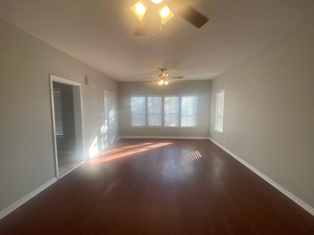 House for rent at 388 Massalina Dr, Panama City, FL 32401