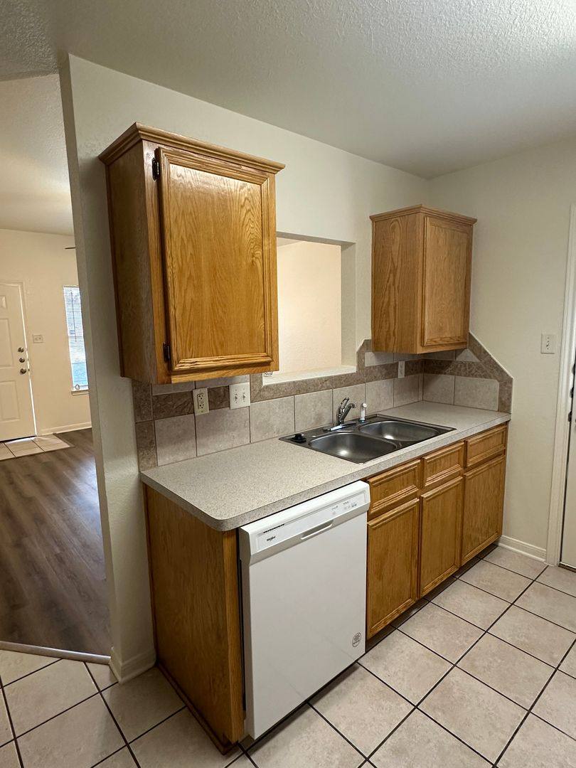 Apartment for rent at 1402 Cinch, Killeen, TX 76549
