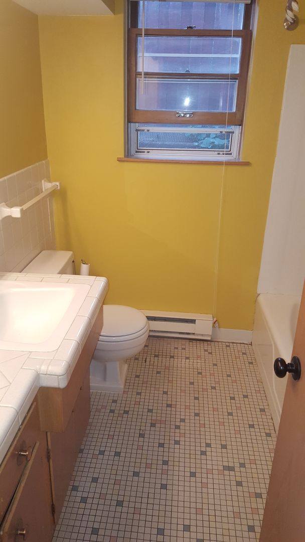 Apartment for rent at 2179 Stewart Ave, Saint Paul, MN 55116