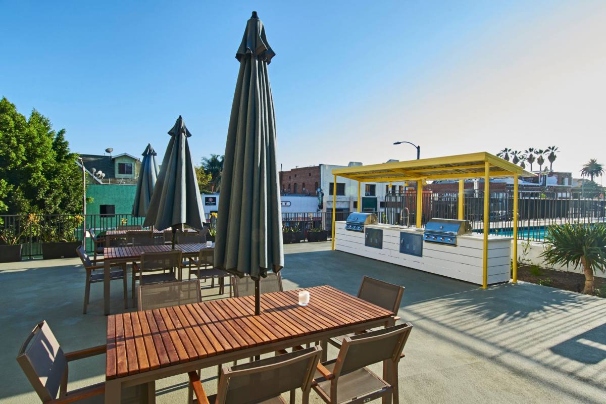 Apartment for rent at 1647 W Temple St, Los Angeles, CA 90026