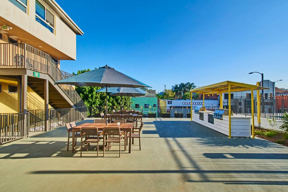 Apartment for rent at 1647 W Temple St, Los Angeles, CA 90026