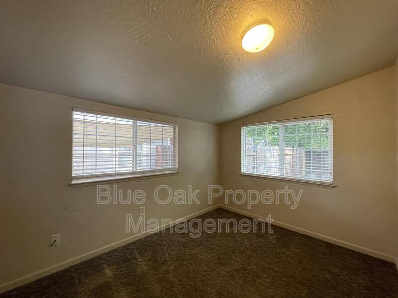 House for rent at 524 W 1st Ave #A, Chico, CA 95926
