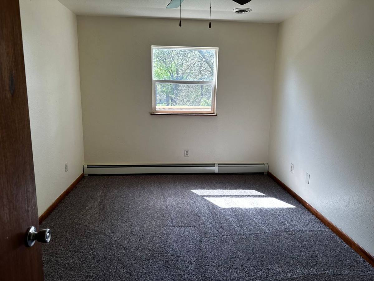 Townhouse for rent at 1012-1014 S Washington, Janesville, WI 53546