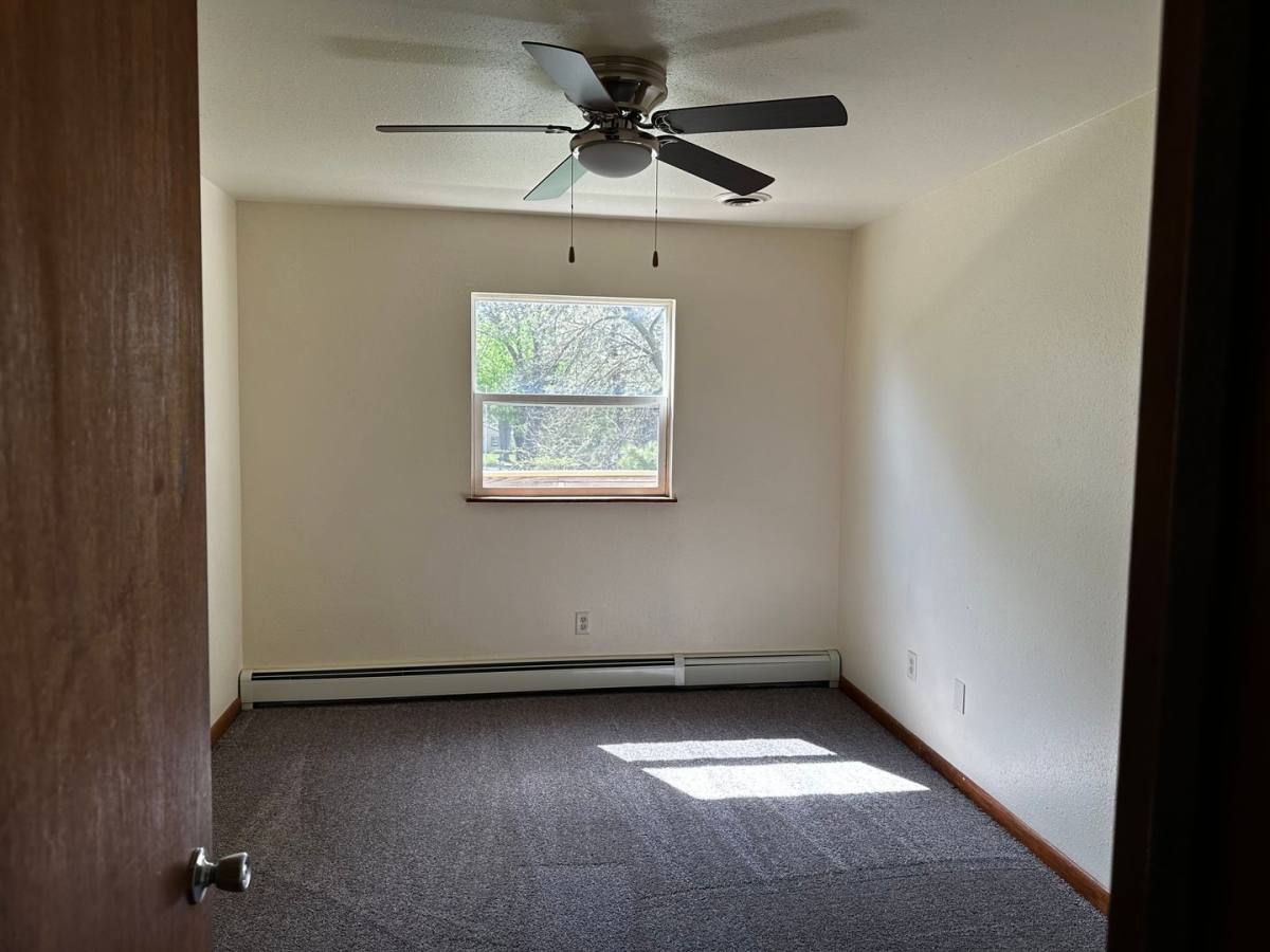 Townhouse for rent at 1012-1014 S Washington, Janesville, WI 53546