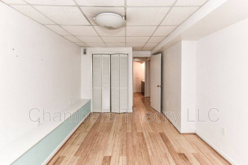 Apartment for rent at 1750 T St NW #A, Washington, DC 20009