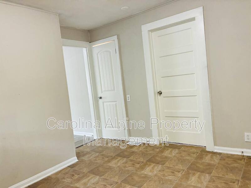 House for rent at 308 W Sullivan St, Gastonia, NC 28052