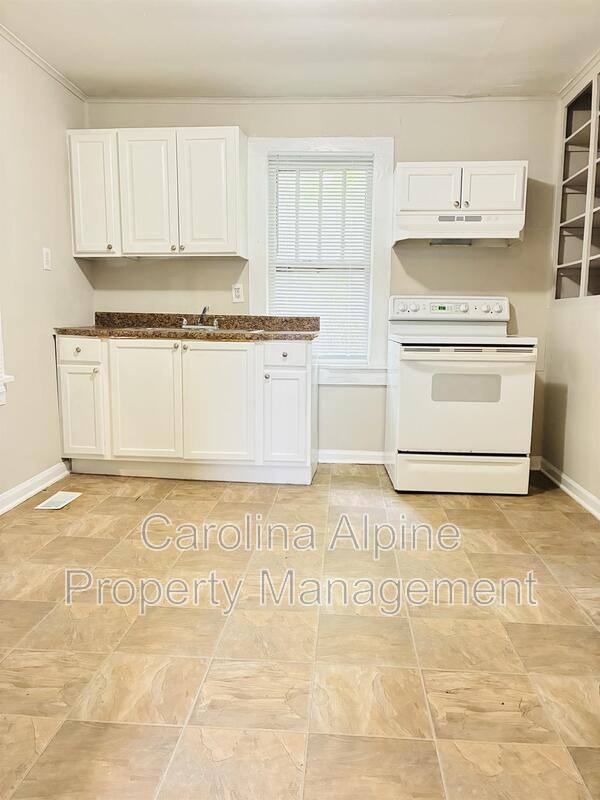 House for rent at 308 W Sullivan St, Gastonia, NC 28052
