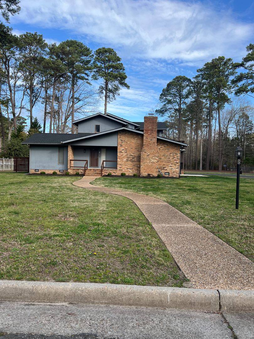 House for rent at 8 Butler Place, Newport News, VA 23606