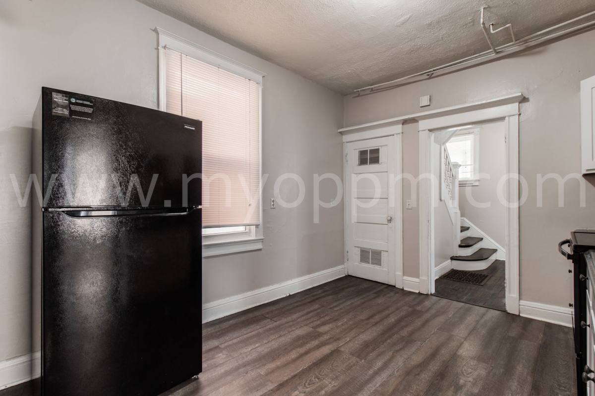 House for rent at 120 N 40th St, Omaha, NE 68131
