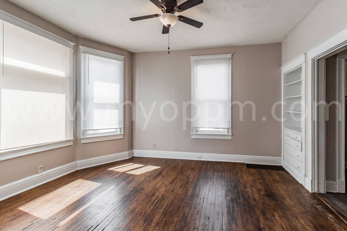 House for rent at 120 N 40th St, Omaha, NE 68131