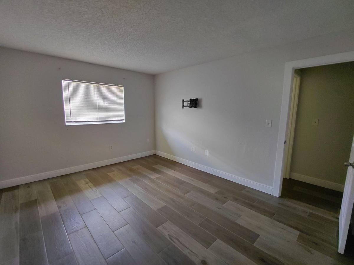 Apartment for rent at 5004 Chiquita Blvd S, Cape Coral, FL 33914