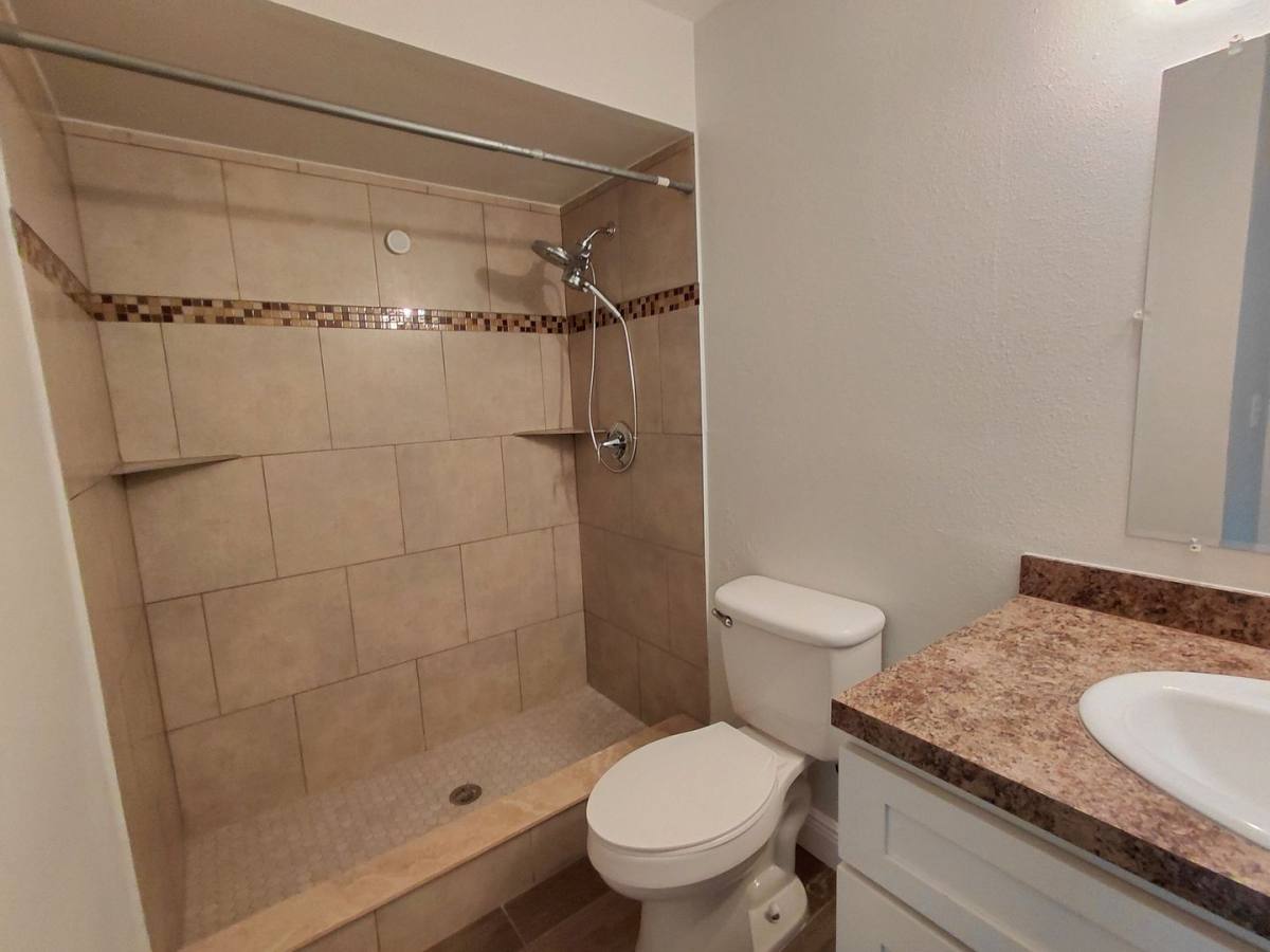 Apartment for rent at 5004 Chiquita Blvd S, Cape Coral, FL 33914