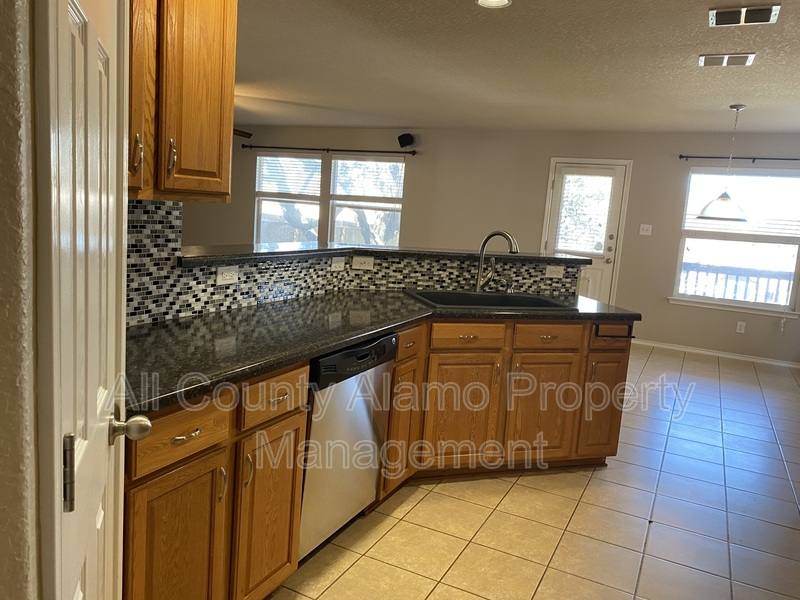 House for rent at 156 Katherine Way, San Antonio, TX 78253