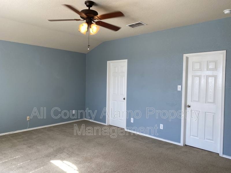 House for rent at 156 Katherine Way, San Antonio, TX 78253