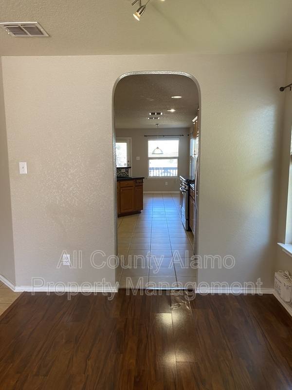 House for rent at 156 Katherine Way, San Antonio, TX 78253
