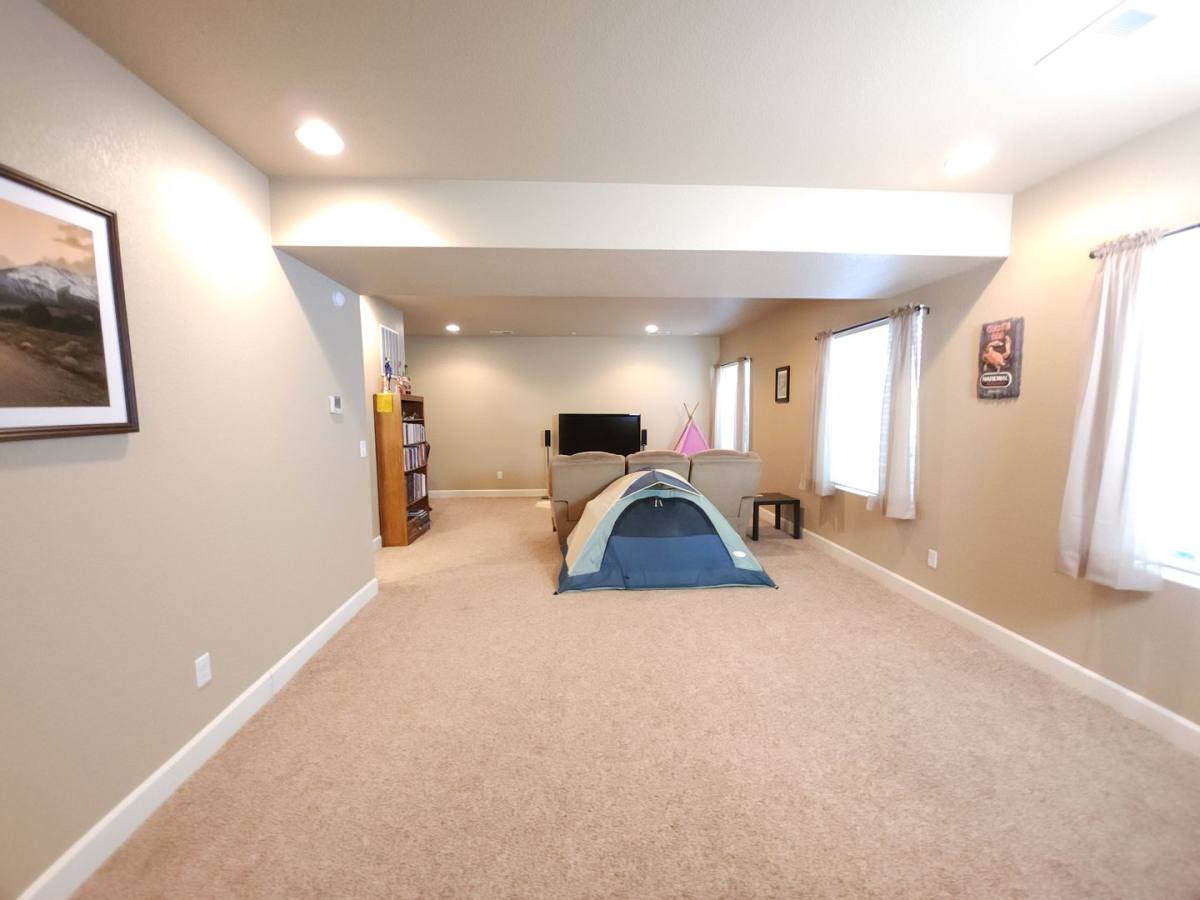House for rent at 8392 Longleaf Lane, Colorado Springs, CO 80927