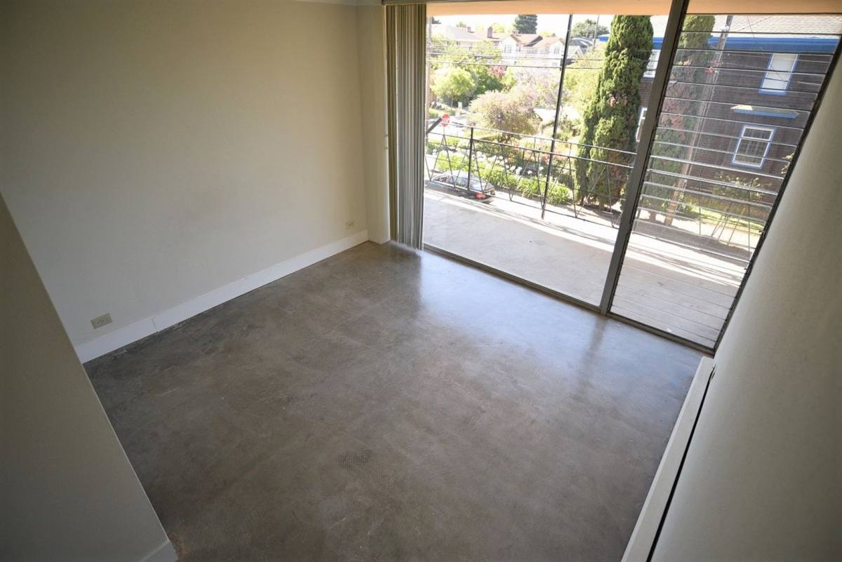 Apartment for rent at 2525 Stuart St, Berkeley, CA 94705