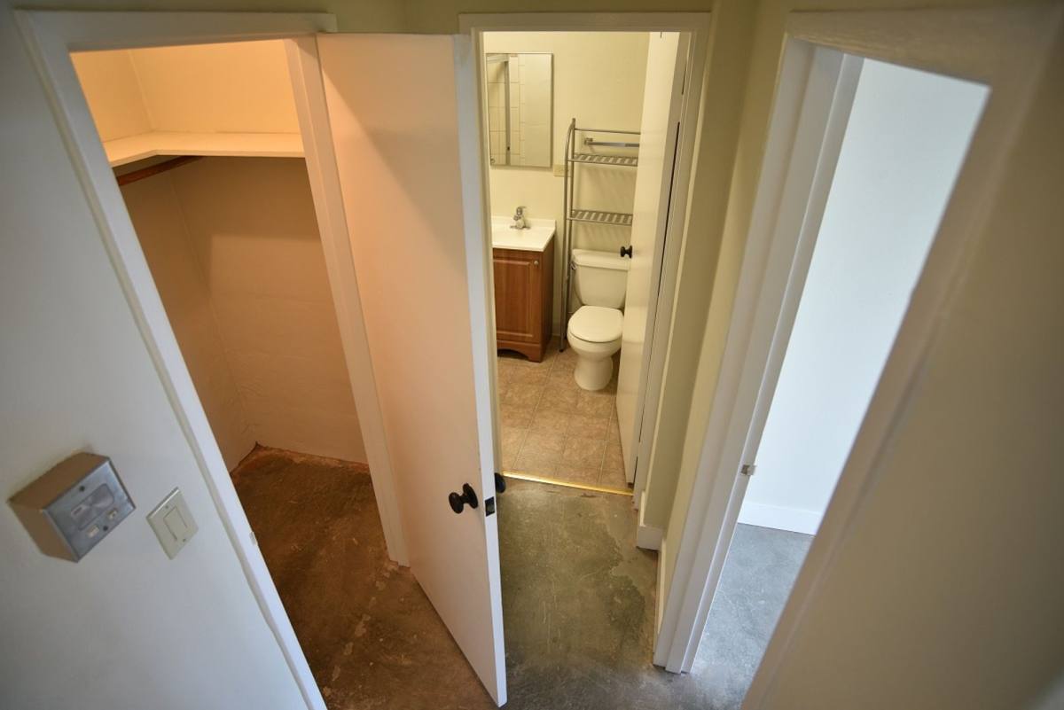 Apartment for rent at 2525 Stuart St, Berkeley, CA 94705
