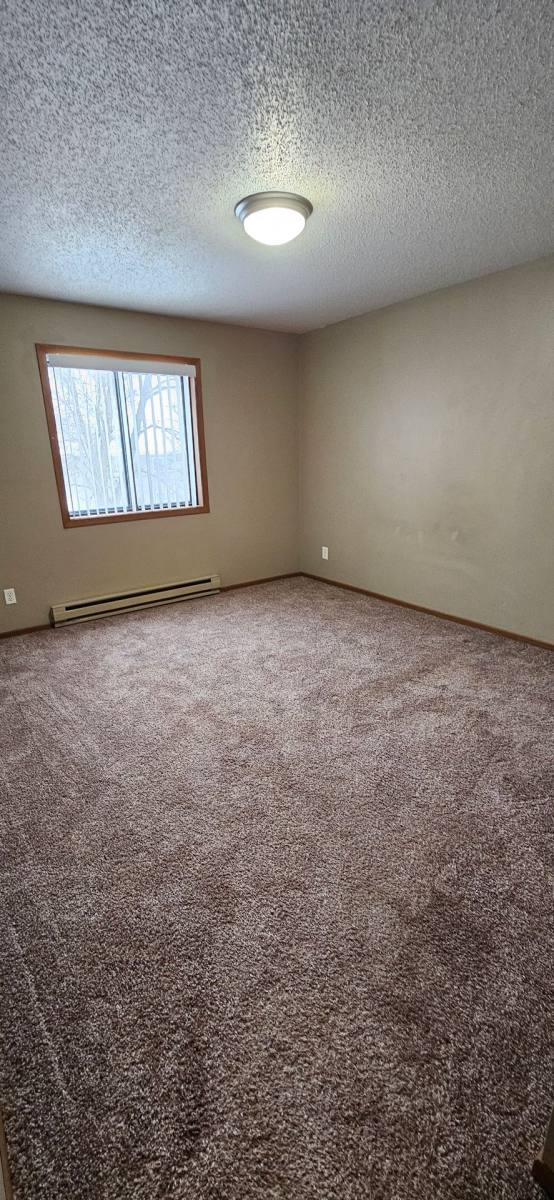 Apartment for rent at 2250 N Cedar Ave, Owatonna, MN 55060