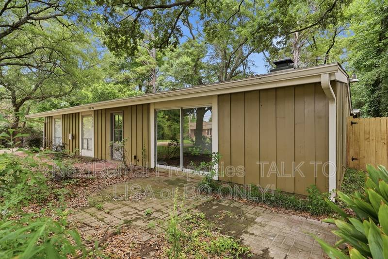 House for rent at 4750 Old Canton Rd, Jackson, MS 39211