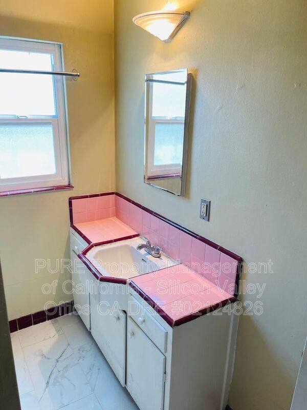 Townhouse for rent at 716 N First St #6, San Jose, CA 95112