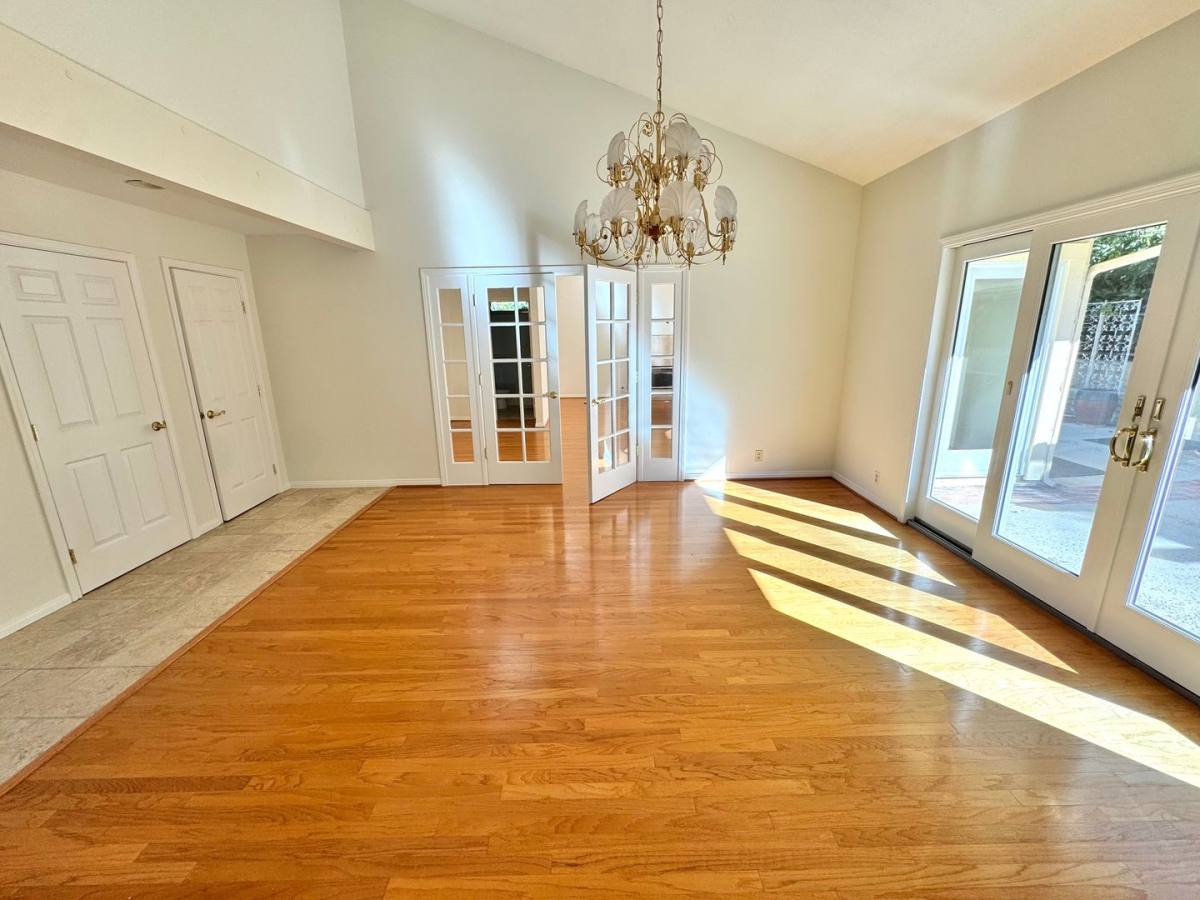 House for rent at 246 Grandridge Court, Ventura, CA 93003