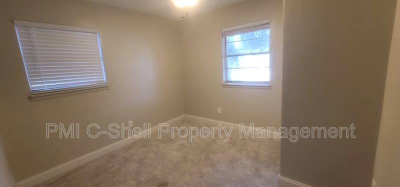 Condo for rent at 3405 W Yonge St, Pensacola, FL 32505