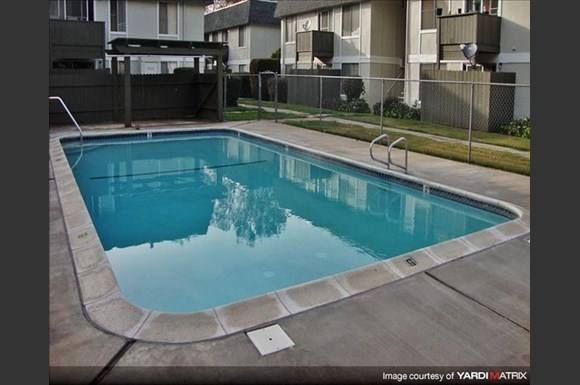 Apartment for rent at 601 W Granger Ave, Modesto, CA 95350