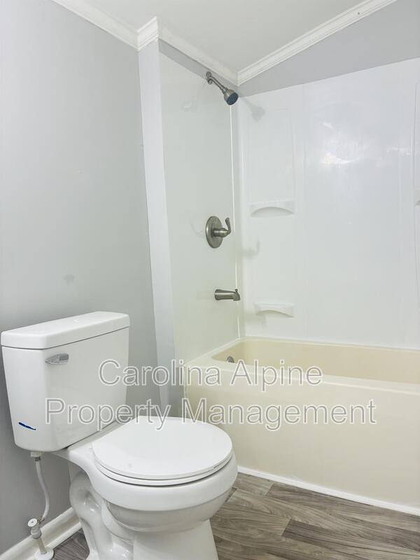 House for rent at 409 Orange St, Shelby, NC 28150