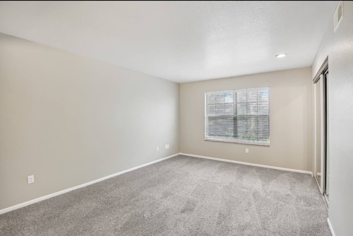 Apartment for rent at 5804 NE 41st St, Kansas City, MO 64117