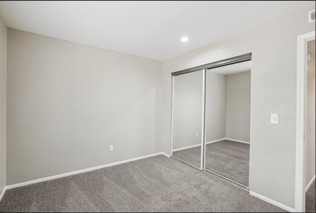 Apartment for rent at 5804 NE 41st St, Kansas City, MO 64117