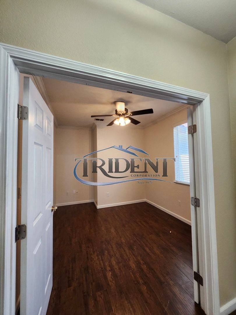 House for rent at 1715 Shoreline Dr, Marysville, CA 95901