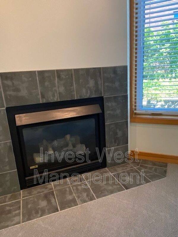 Condo for rent at 300 W 8th St #307, Vancouver, WA 98660